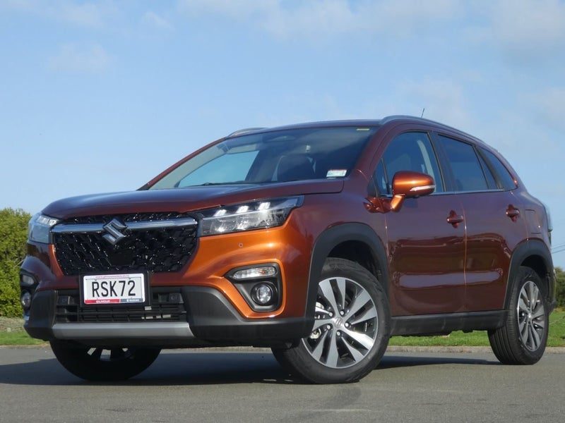 2026 Suzuki S-Cross JLX Hybrid AWD, photo 3
