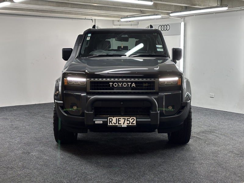 2025 Toyota Land Cruiser Prado, photo 2