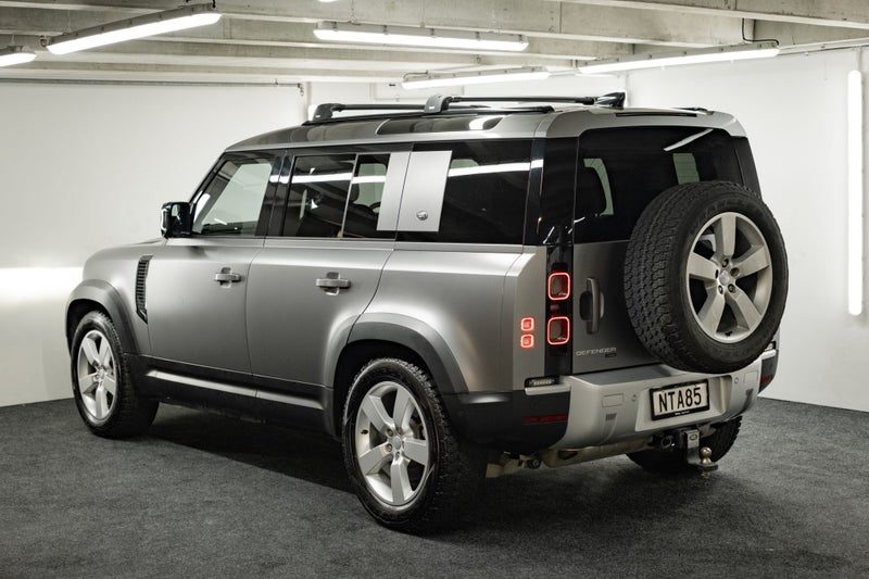 2021 Land Rover Defender 110 P 400 HSE, photo 3