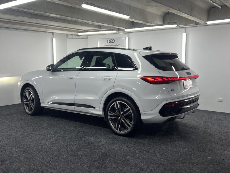 2026 Audi Q5 SUV TFSI quattro S tronic 1, photo 3