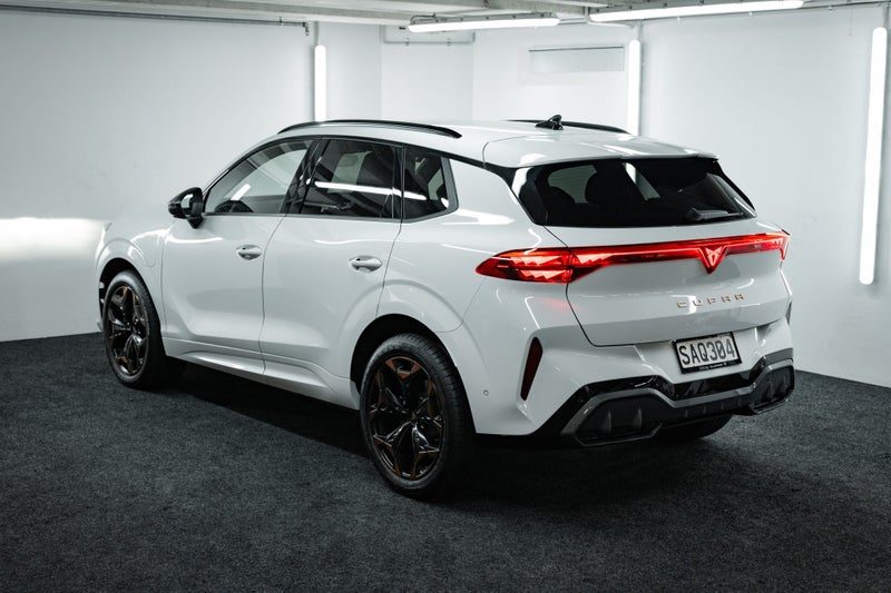 2026 Cupra Terramar V e-HYBRID, photo 3