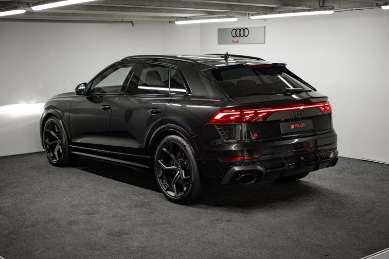 2026 Audi RS Q8 SUV, photo 3