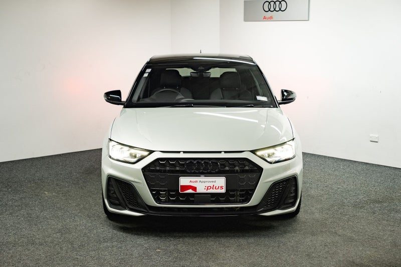 2025 Audi A1 35 Tfsi S Line 1.5Pt, photo 2