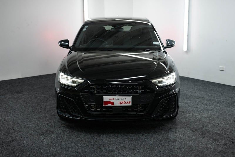 2026 Audi A1 35 TFSI S line, photo 2