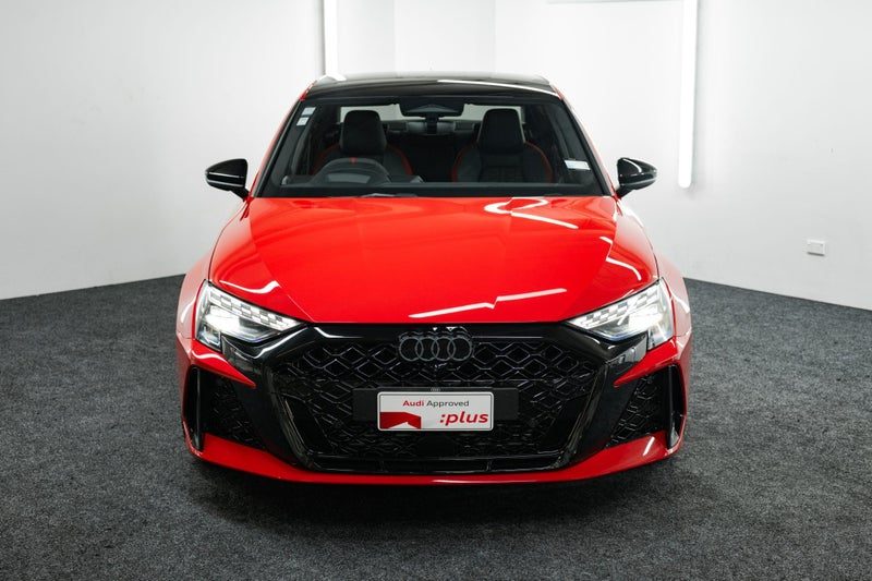 2025 Audi RS3 Sedan TFSI 294 kW, photo 2