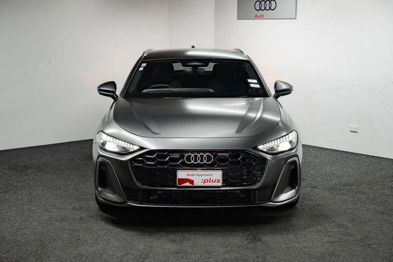 2026 Audi A5 e-Hybrid Avant S line, photo 2