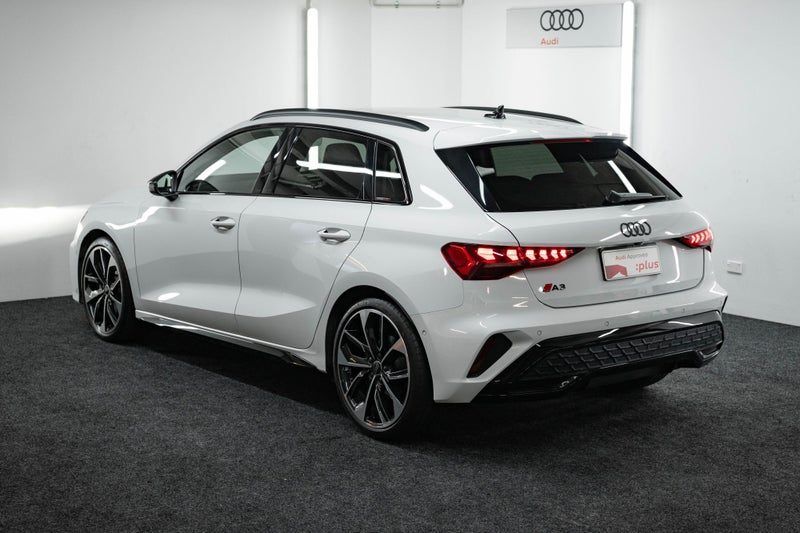 2025 Audi A3 35 TFSI S Line 1.5PT, photo 3