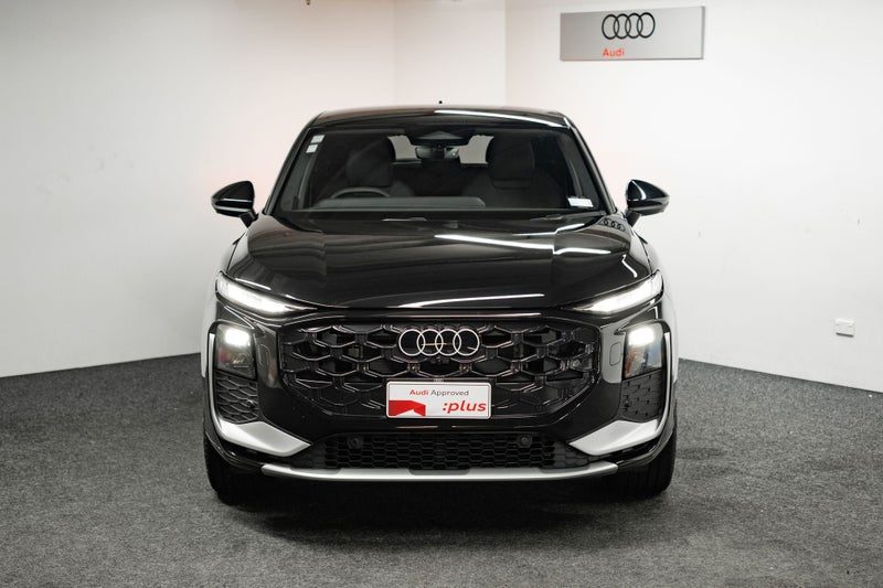 2026 Audi Q3 Sportback TFSI quattro 195, photo 2
