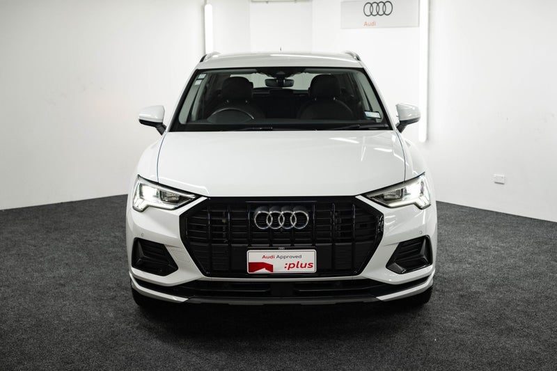 2022 Audi Q3 35 TFSI Advanced, photo 2