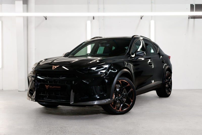 2026 Cupra Formentor FMC VZ5 2.5 TSI 287kW 4D, main photo