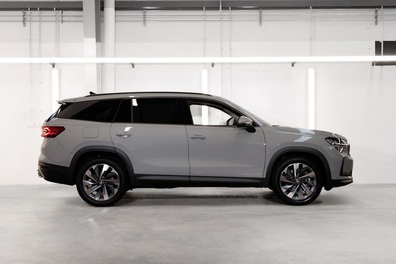2026 Skoda Kodiaq + mHEV (mild-hybrid), photo 3