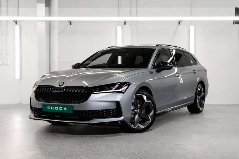 2026 Skoda Superb Wagon Sportline