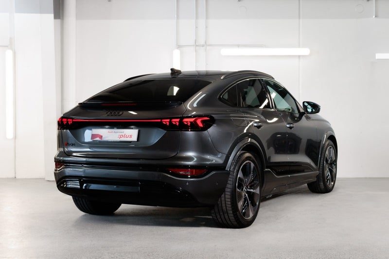 2026 Audi SQ6 e-tron Sportback, photo 2