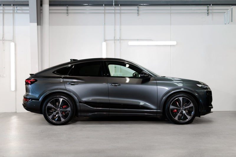 2026 Audi SQ6 e-tron Sportback, photo 3