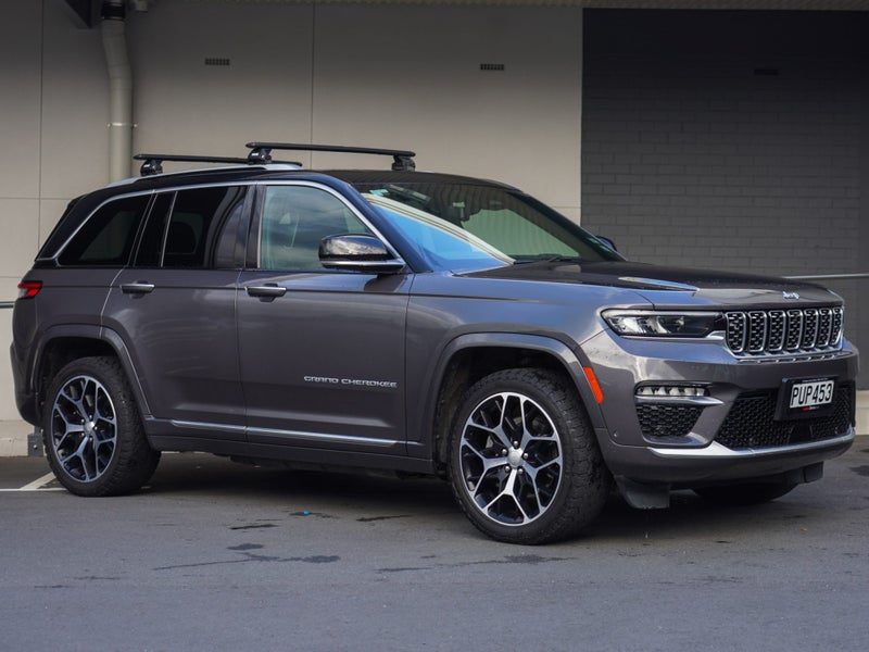 2023 Jeep Grand Cherokee Summit