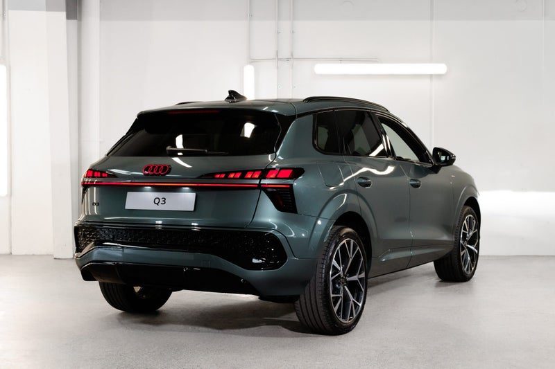2026 Audi Q3 SUV TFSI 110 kW, photo 2