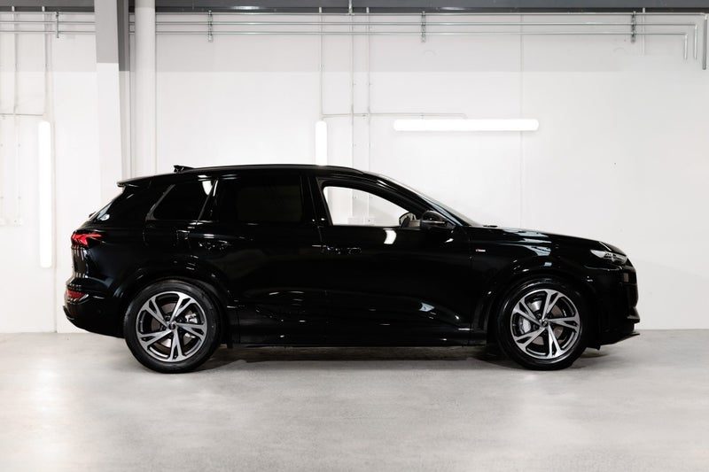 2026 Audi Q6 e-tron 315kW quattro S line, photo 3