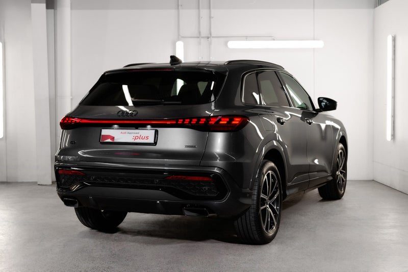 2025 Audi Q5 SUV TFSI quattro, photo 2