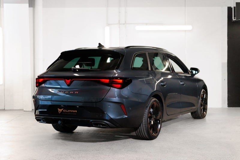 2026 Cupra Leon Sportstourer V - AGILE PACK, photo 2