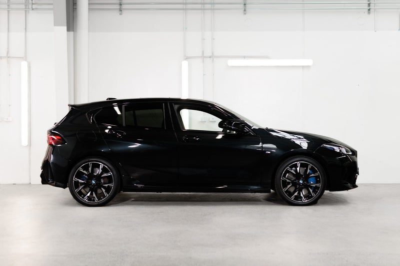 2026 BMW M135i xDrive, photo 3