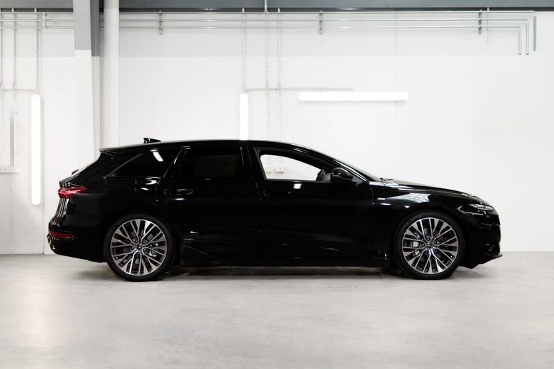 2026 Audi A6 Avant e-tron S line, photo 3