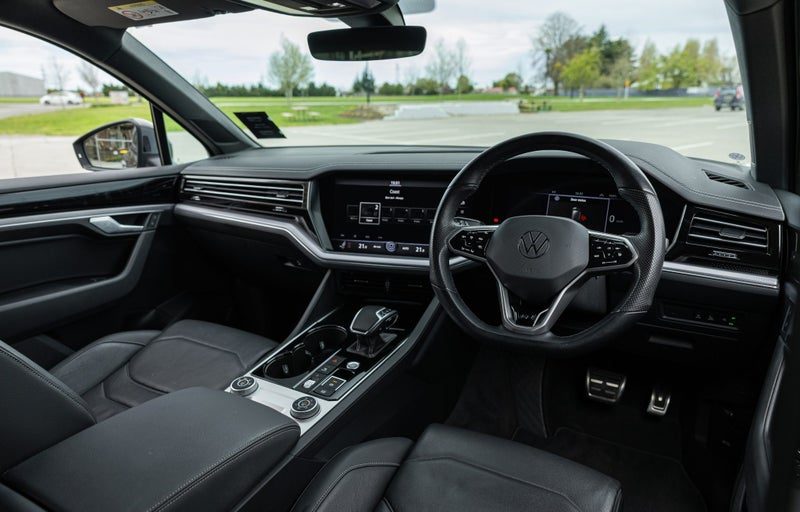 2021 Volkswagen Touareg V6S R-Line, photo 3