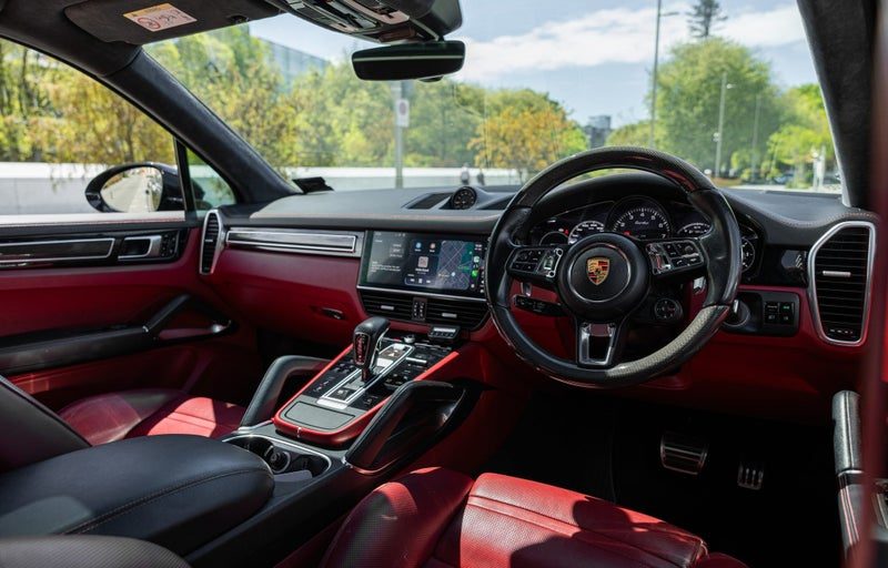 2018 Porsche Cayenne Turbo, photo 3