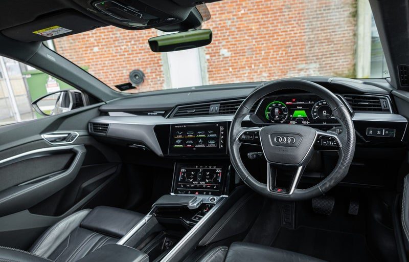 2022 Audi e-tron Sportback 55 S-Line, photo 3