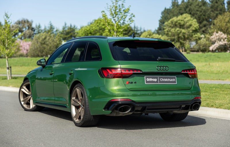 2021 Audi RS4 Avant, photo 2