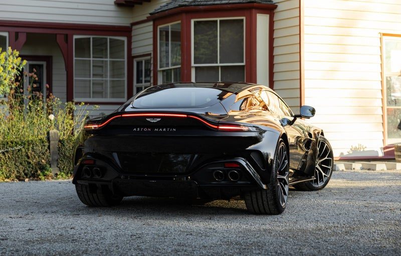 2026 Aston Martin Vantage Coupe, photo 2