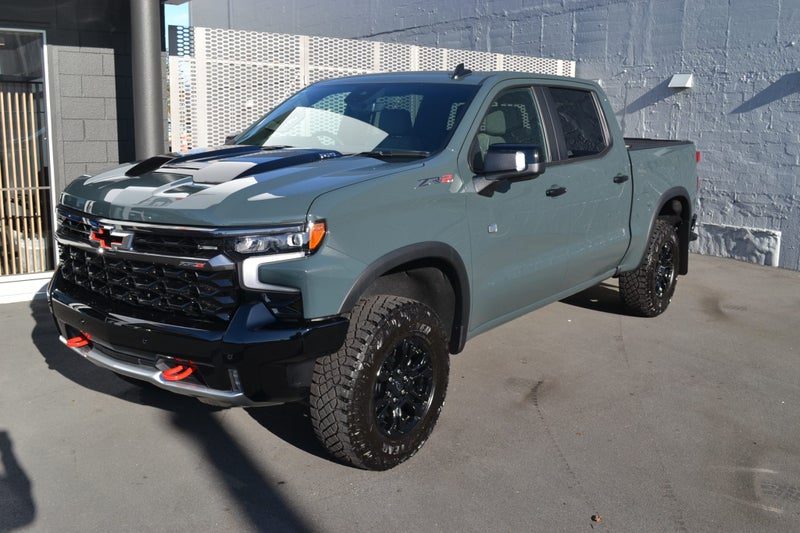 2026 Chevrolet Silverado ZR2, photo 2