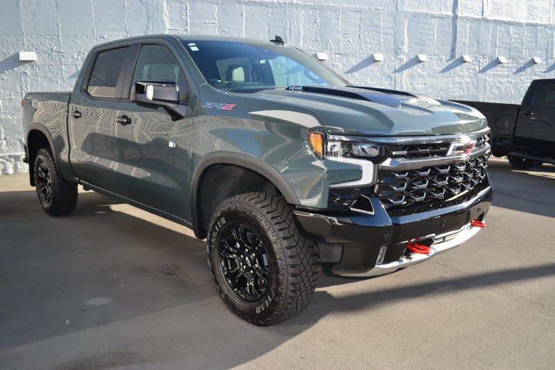2026 Chevrolet Silverado ZR2, photo 3