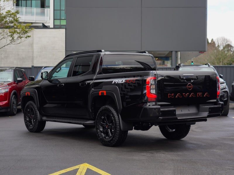 2026 Nissan Navara P4X 2.3D 4WD 4Dr Ute, photo 2