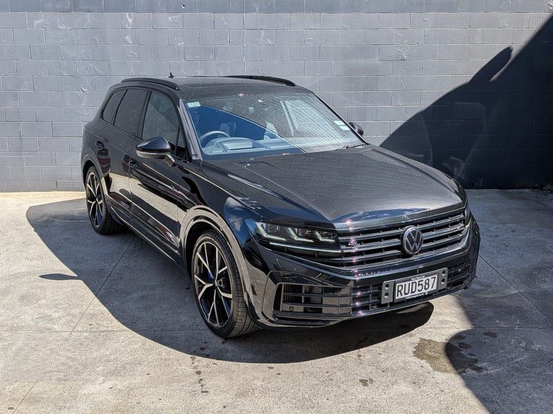 2026 Volkswagen Touareg R PHEV