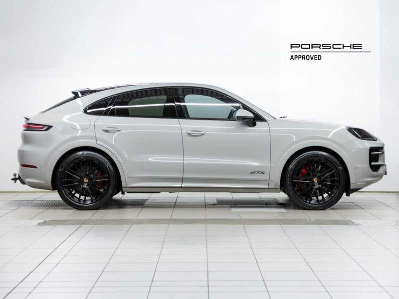 2025 Porsche Cayenne GTS Coupe E3II, photo 3