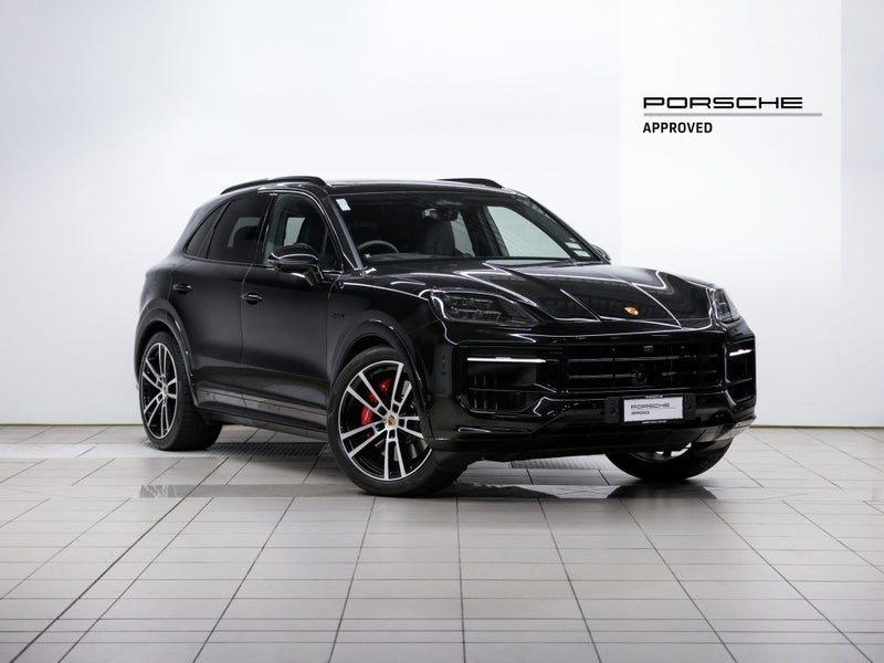 2026 Porsche Cayenne S, main photo