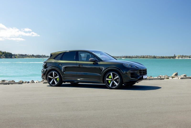 2024 Porsche Cayenne Turbo E-Hybrid (E3 II)