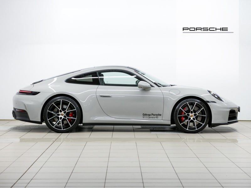 2026 Porsche 911 Carrera 4S, photo 3