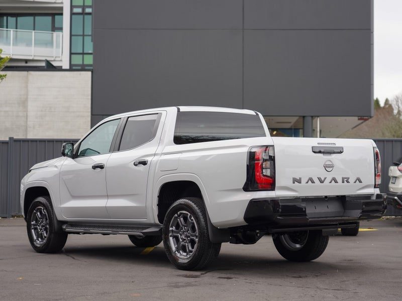 2026 Nissan Navara 4WD 2.5D 4Dr Ute, photo 2