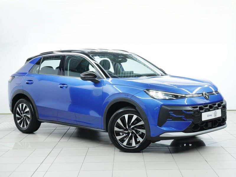 2026 Volkswagen T-Roc Life, main photo