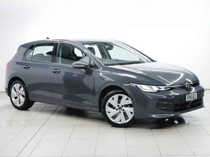 2025 Volkswagen Golf TSI Life 8AT, main photo