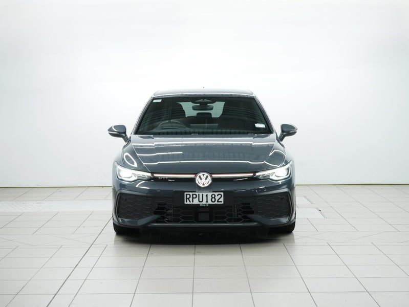 2026 Volkswagen Golf GTI, photo 2