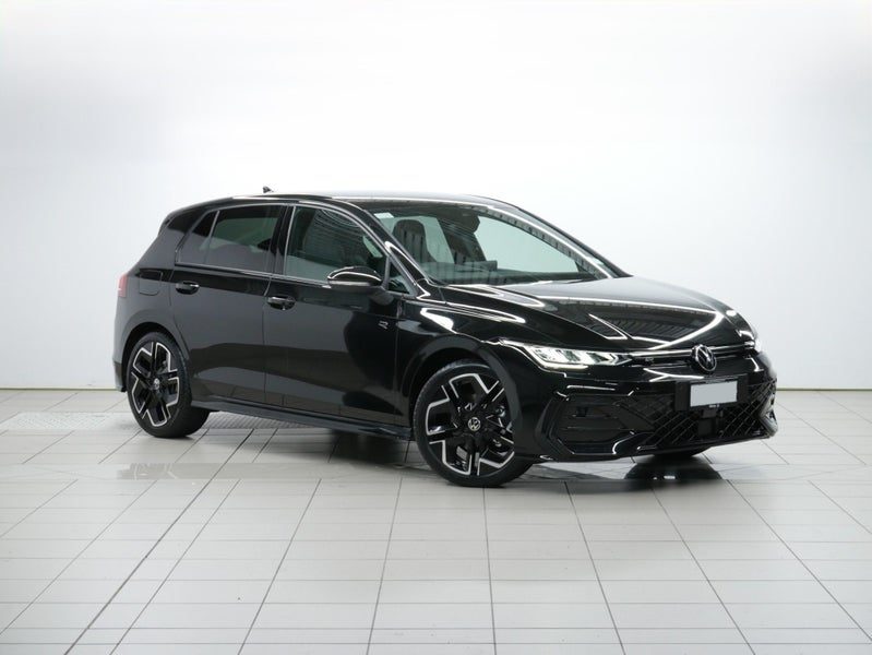 2026 Volkswagen Golf R-Line