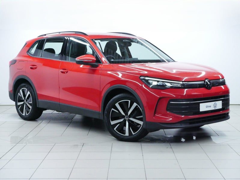 2025 Volkswagen Tiguan Life 2WD, main photo