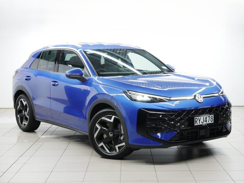 2026 Volkswagen T-Roc R-Line, main photo