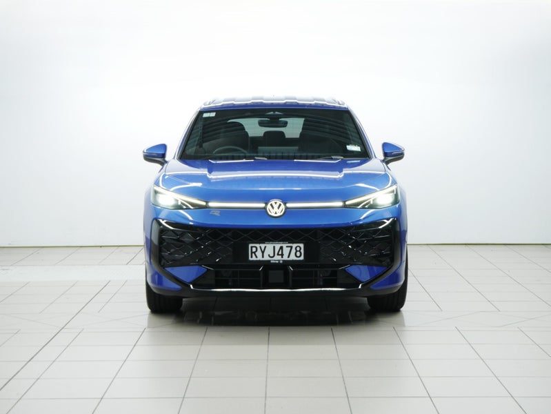 2026 Volkswagen T-Roc R-Line, photo 2