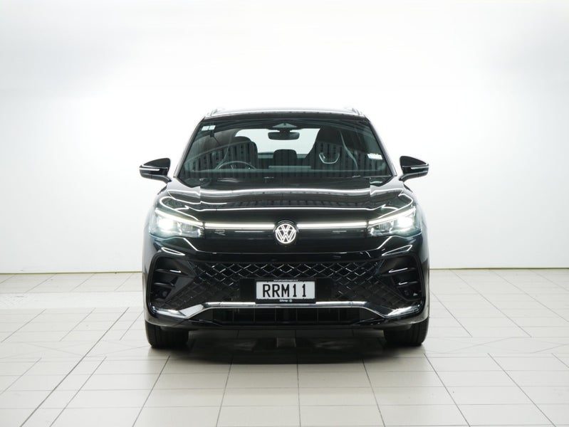 2026 Volkswagen Tiguan R-Line 2WD, photo 2