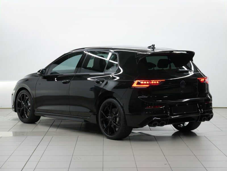 2026 Volkswagen Golf R, photo 3