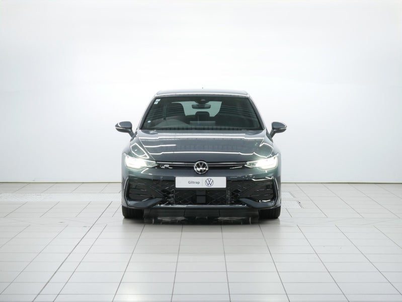 2026 Volkswagen Golf R-Line, photo 2