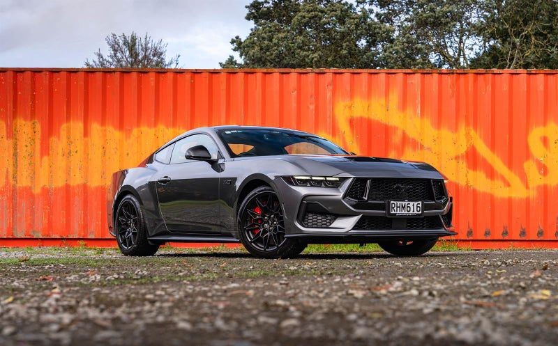 2025 Ford Mustang 5.0 V/8 Black Edition 6MT